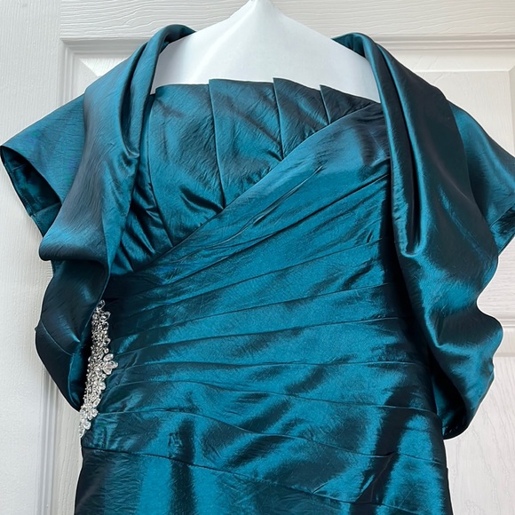 Jade Couture Mother of the Bride Teal Gown - Picture 7 of 16